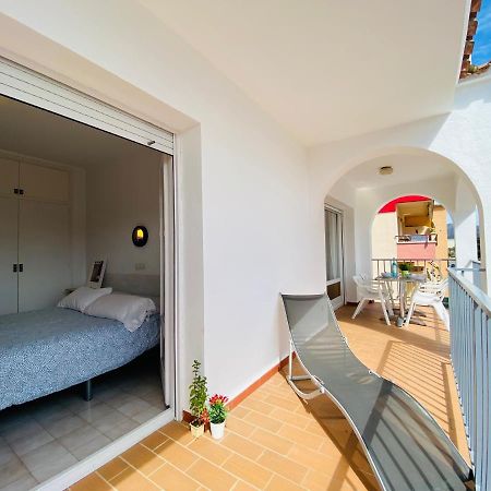 רוזס Apartamentos Aquarium מראה חיצוני תמונה